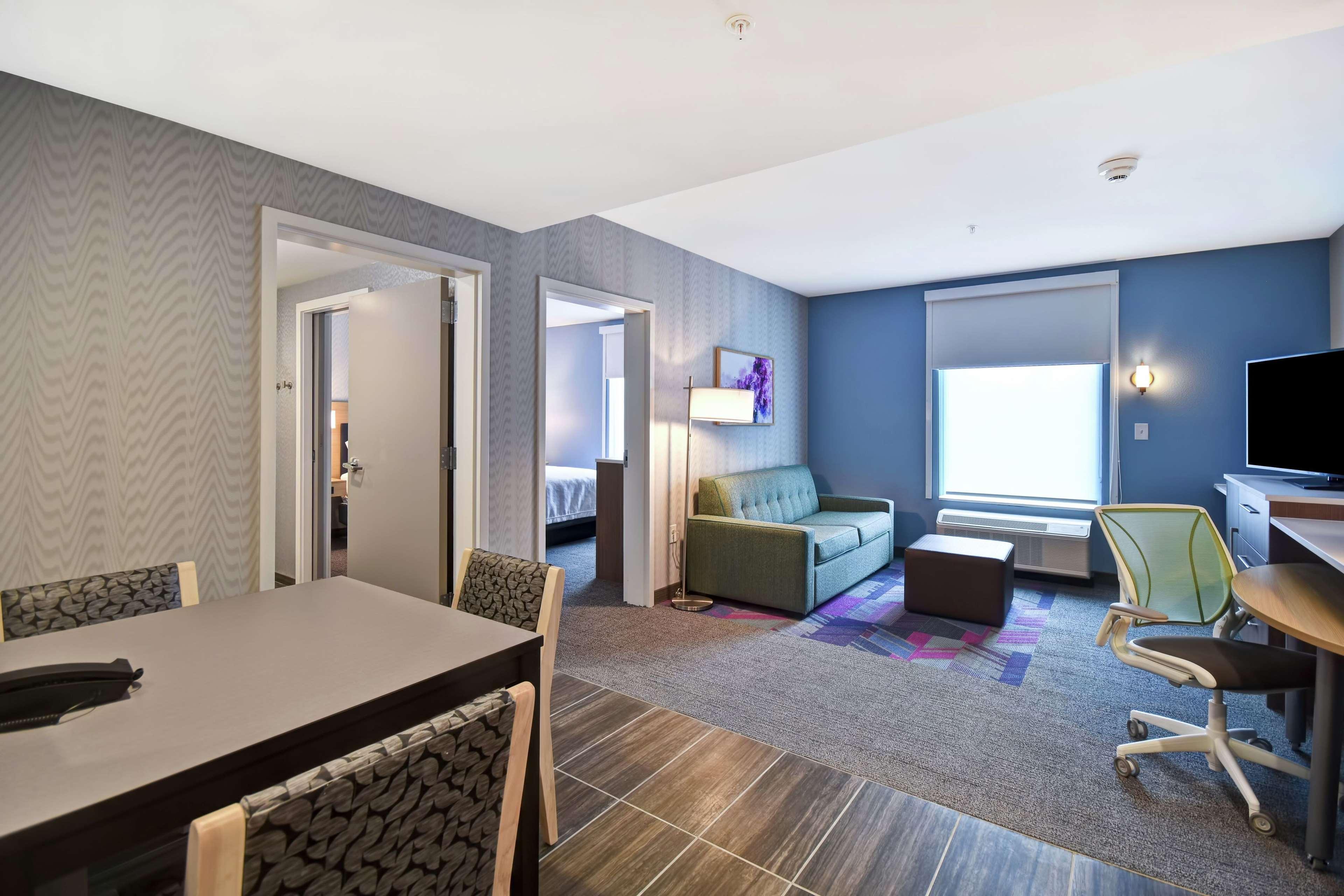 Hotel Home2 By Hilton